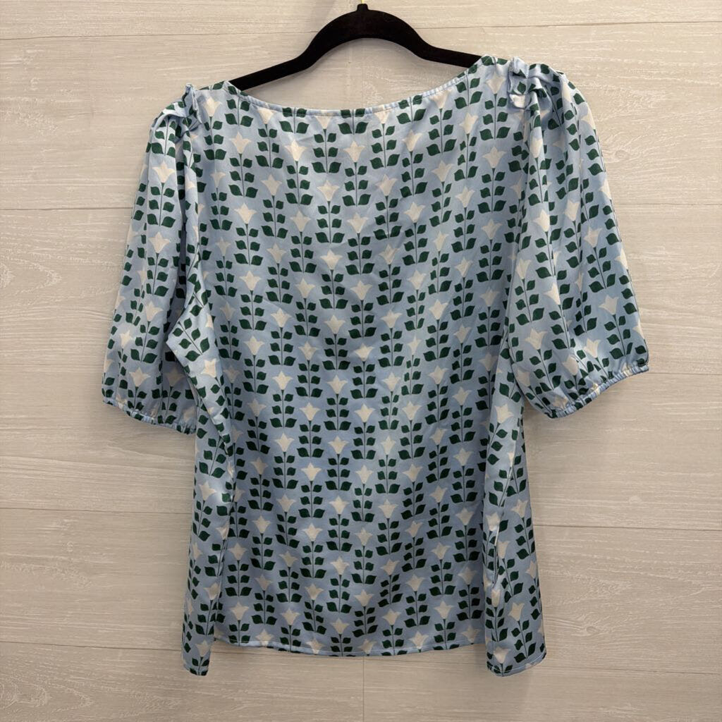 Ann Taylor Blue/ Multi Print Silky Short Sleeve Top Medium