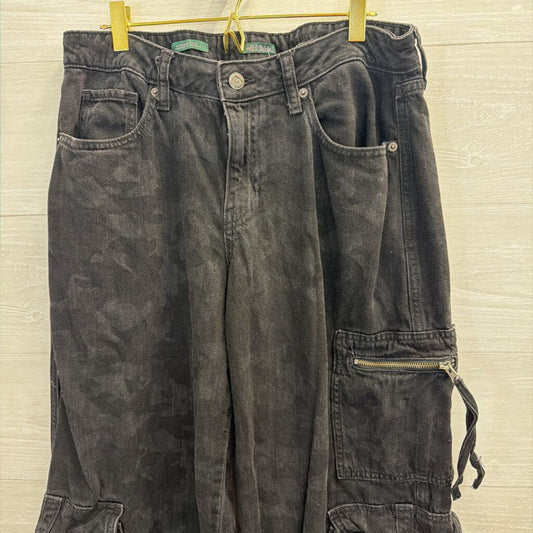 Black Denim Mid Rise Baggy Cargo Jeans 8