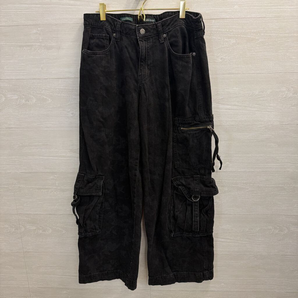 Black Denim Mid Rise Baggy Cargo Jeans 8