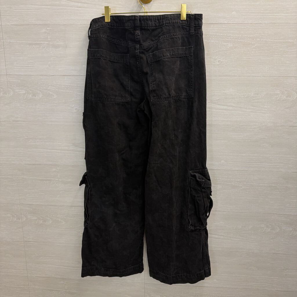 Black Denim Mid Rise Baggy Cargo Jeans 8