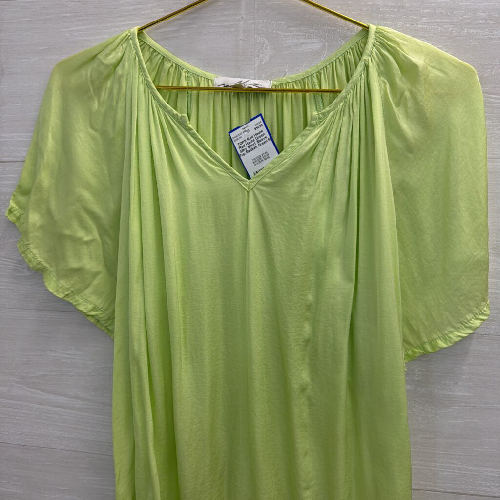 Red Haute Green Silky Short Sleeve Top Medium