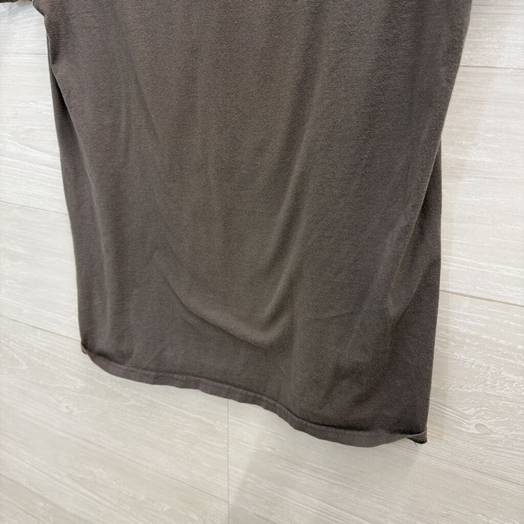 Disney Grey/ Multi C-3PO Short Sleeve Graphic Tee Small