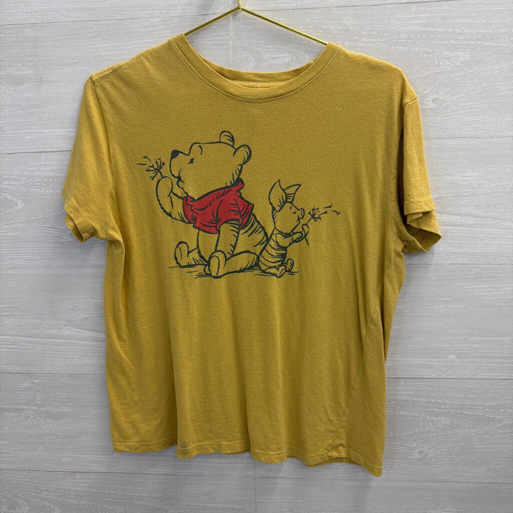 Disney Yellow Winnie The Pooh Short Sleeve Graphic Tee Medium