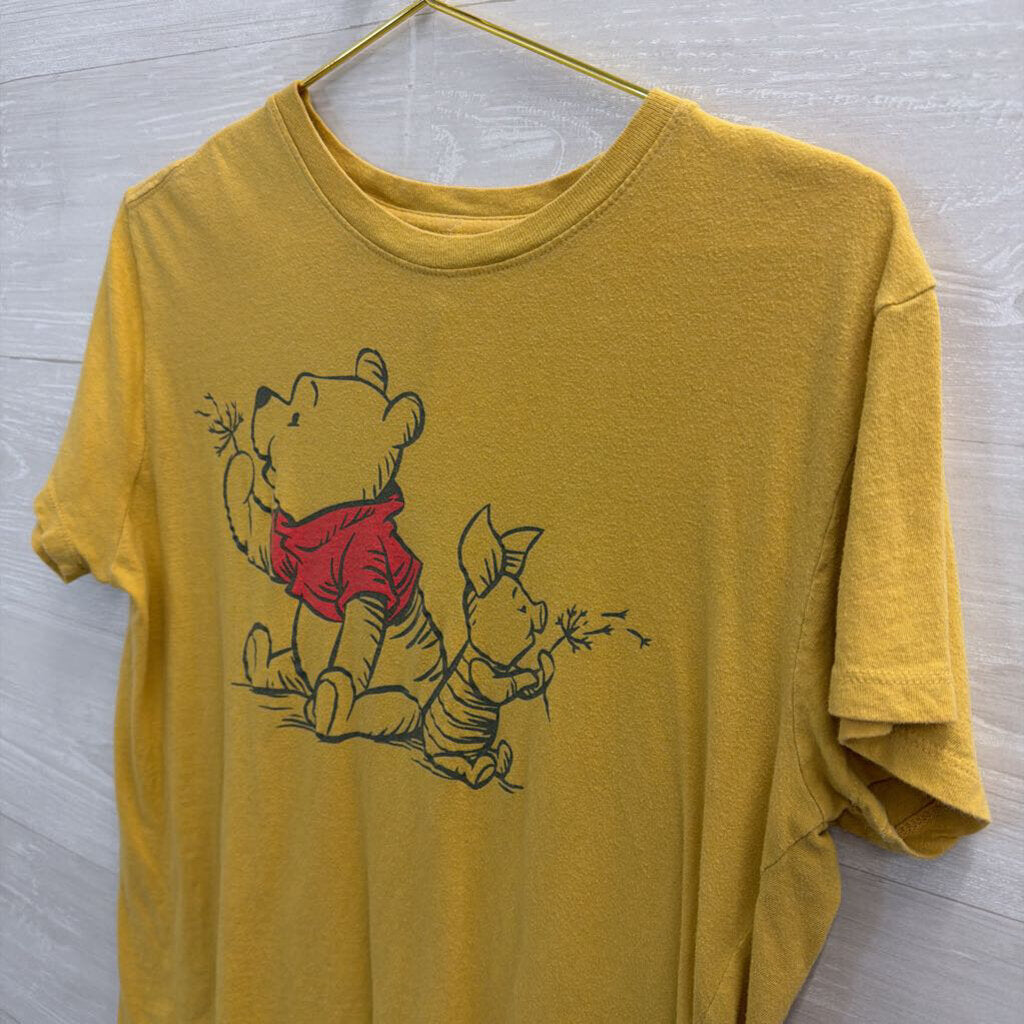 Disney Yellow Winnie The Pooh Short Sleeve Graphic Tee Medium