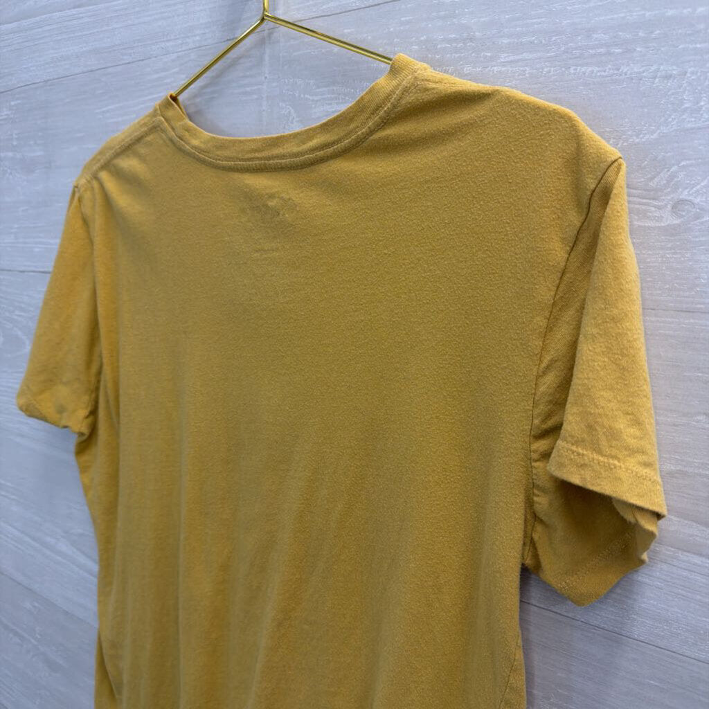 Disney Yellow Winnie The Pooh Short Sleeve Graphic Tee Medium