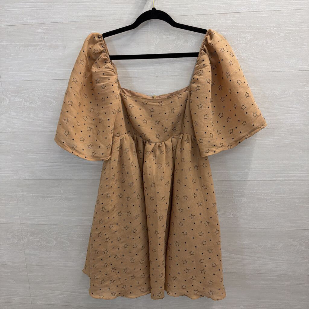 Brown/ Black Star Print Short Puff Sleeve Dress Medium