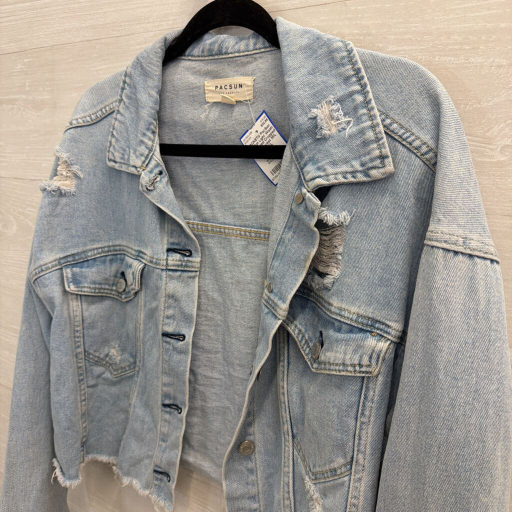 PacSun Light Wash Distressed Cropped Denim Jacket M/L
