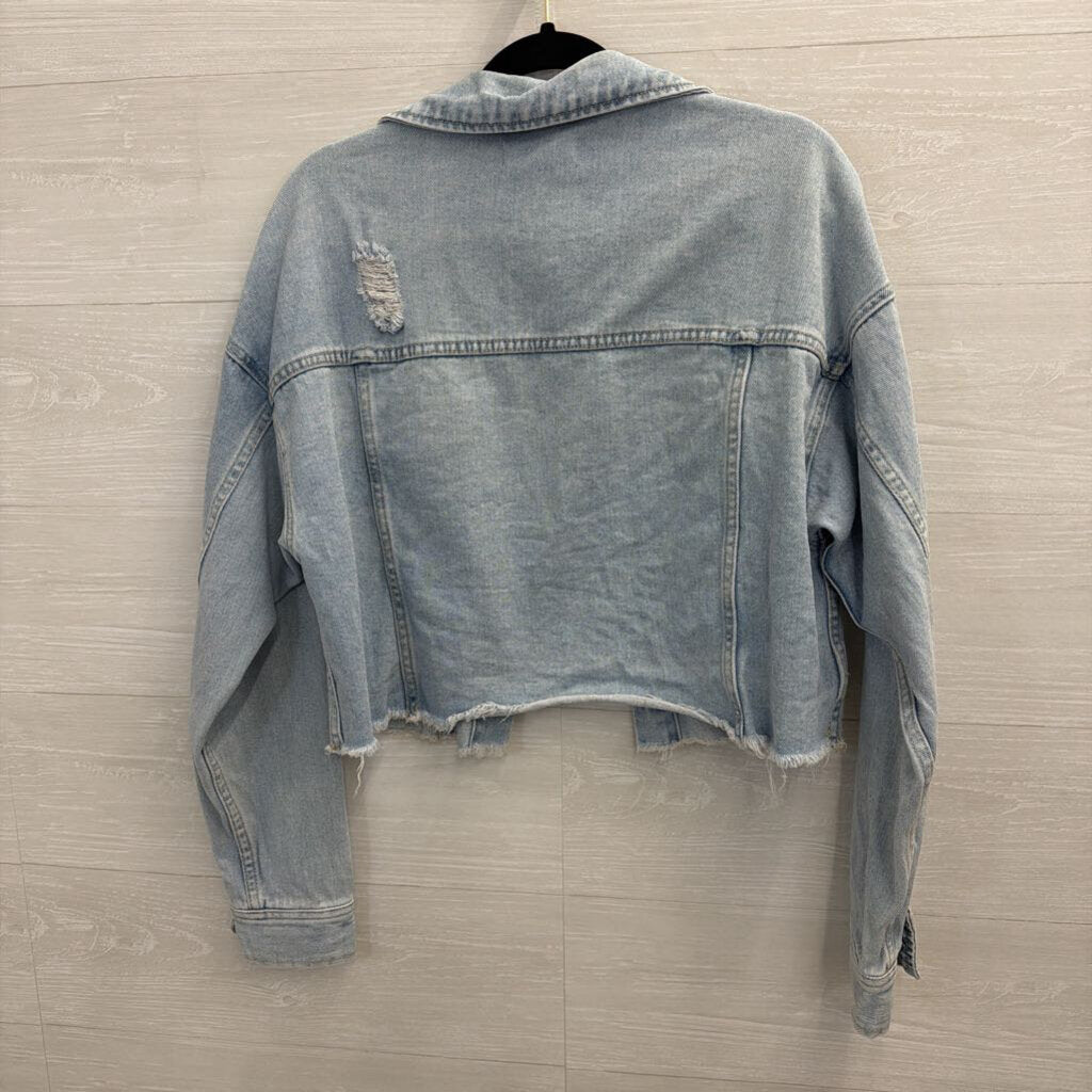 PacSun Light Wash Distressed Cropped Denim Jacket M/L