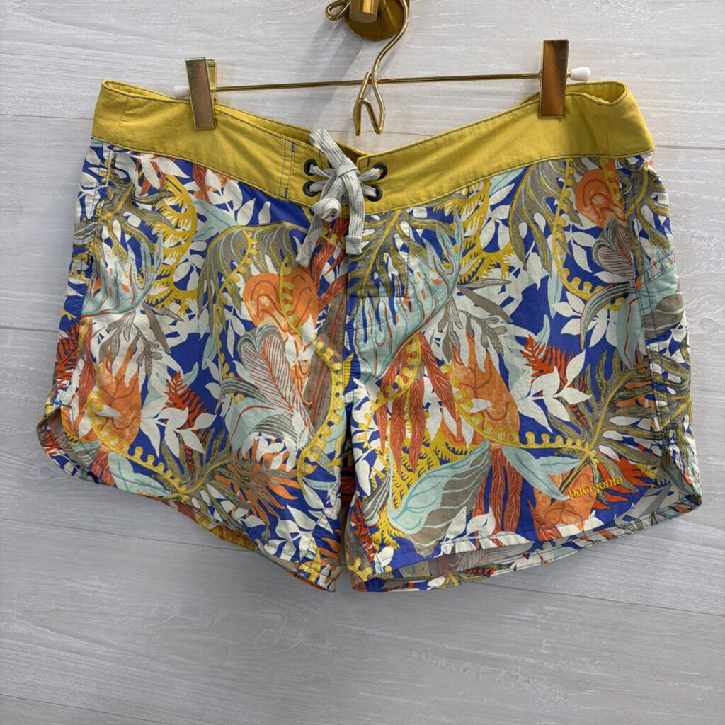 Patagonia White/ Multi Print Athletic Shorts 8