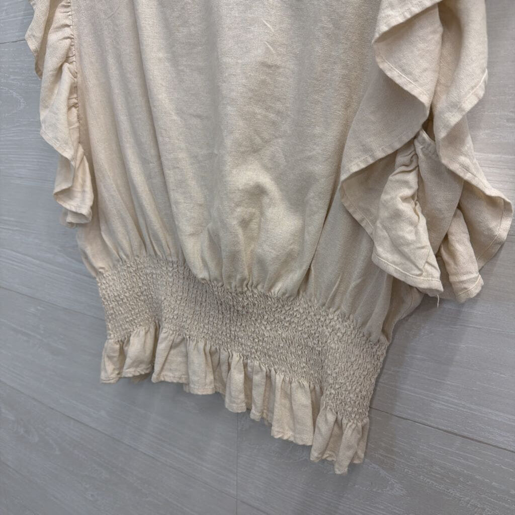 Cupcakes and Cashmere Beige Linen Blend Short Flutter Sleeve Top Medium