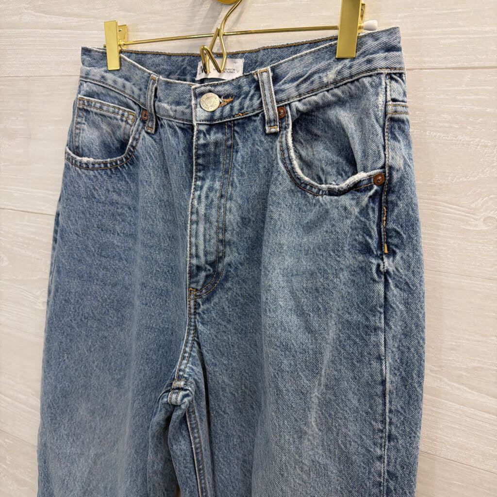 Zara Medium Wash Wide Leg Distressed Jeans 8