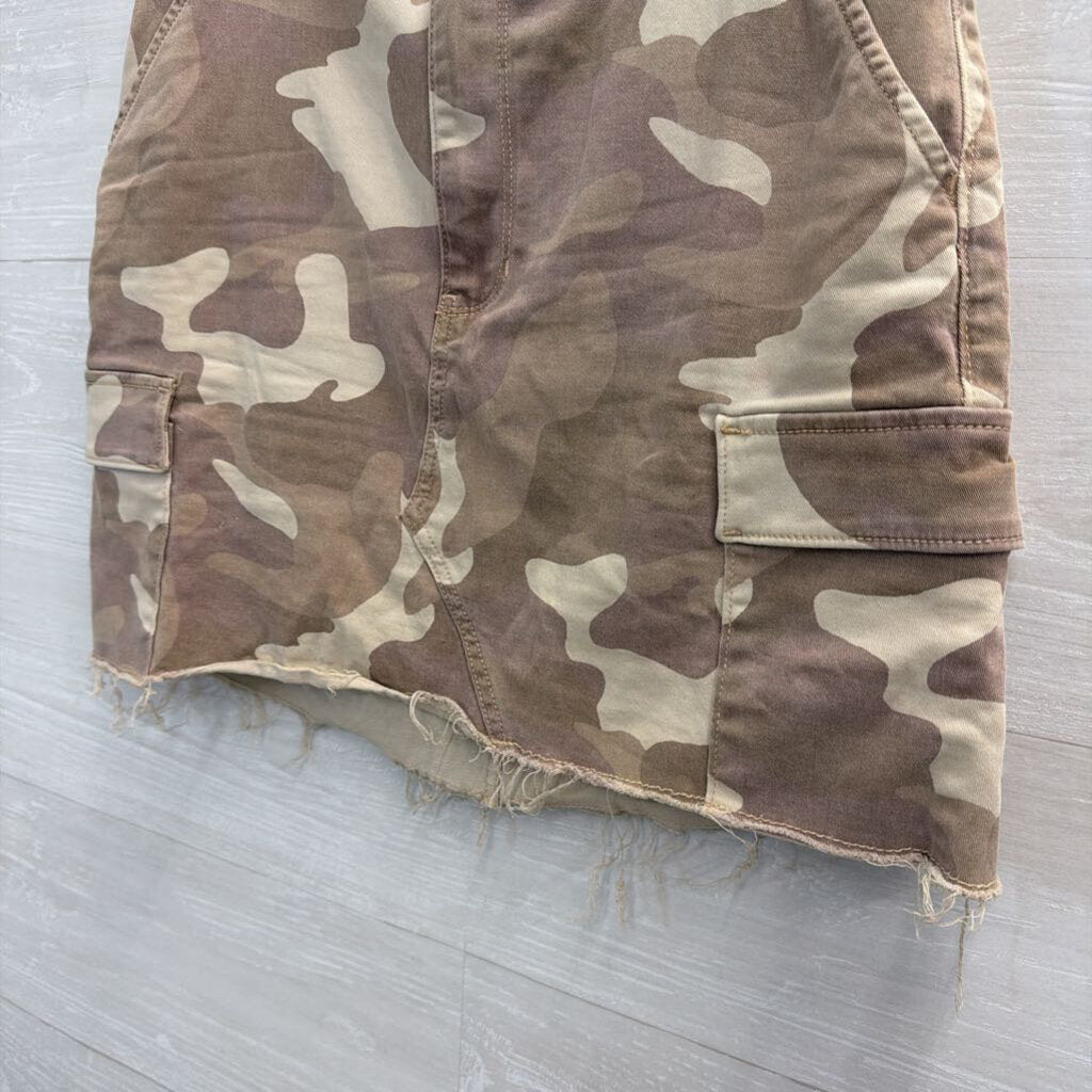 Hollister Brown Camo Print Skirt 11