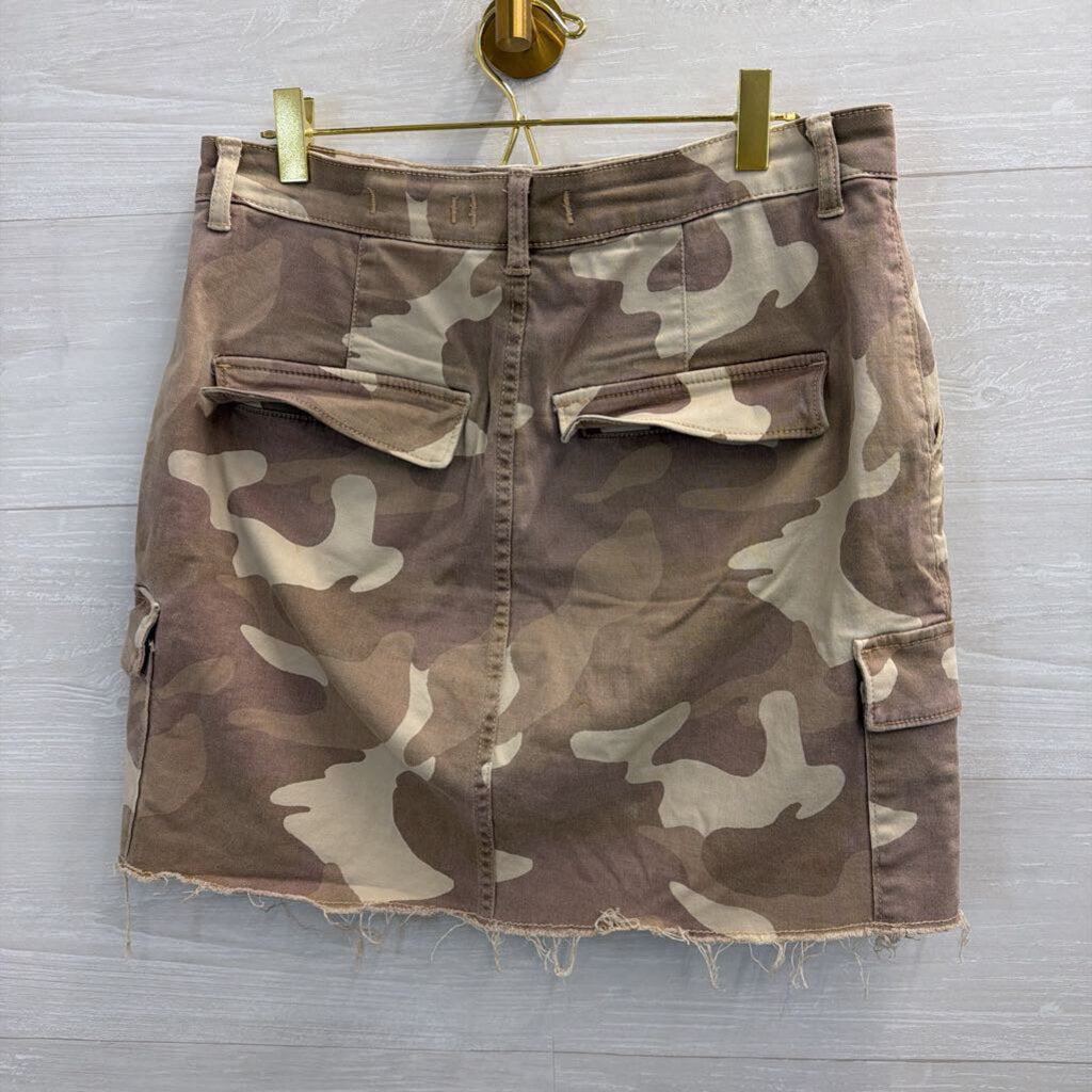 Hollister Brown Camo Print Skirt 11