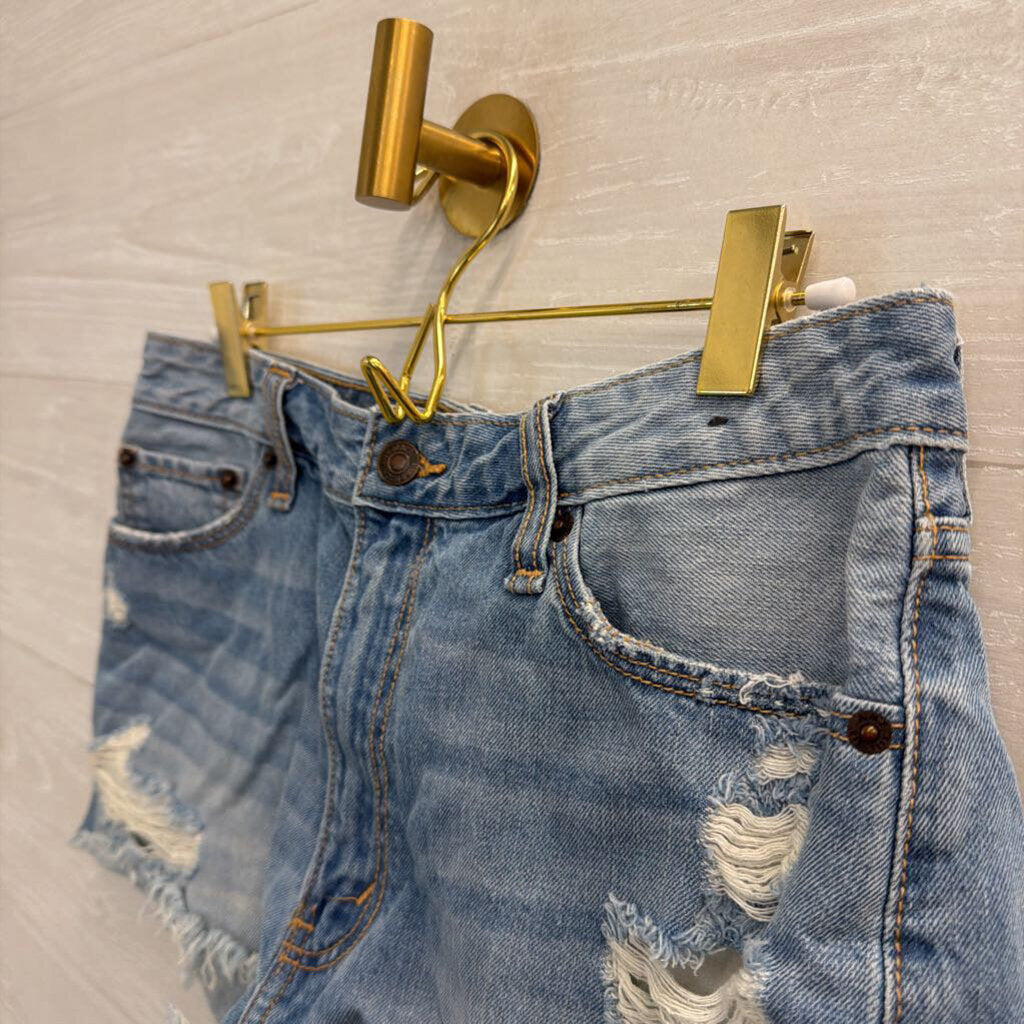 Abercrombie and Fitch Light Wash Distressed Cut Off Shorts 28