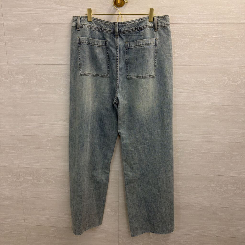 Prosperity Light Wash Wide Leg Denim Jeans 31