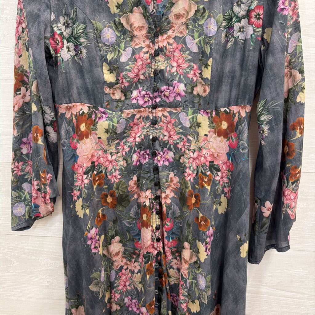 Feathers by Tolani Grey/ Multi Floral Print Long Sleeve Button Front Midi Dress Small