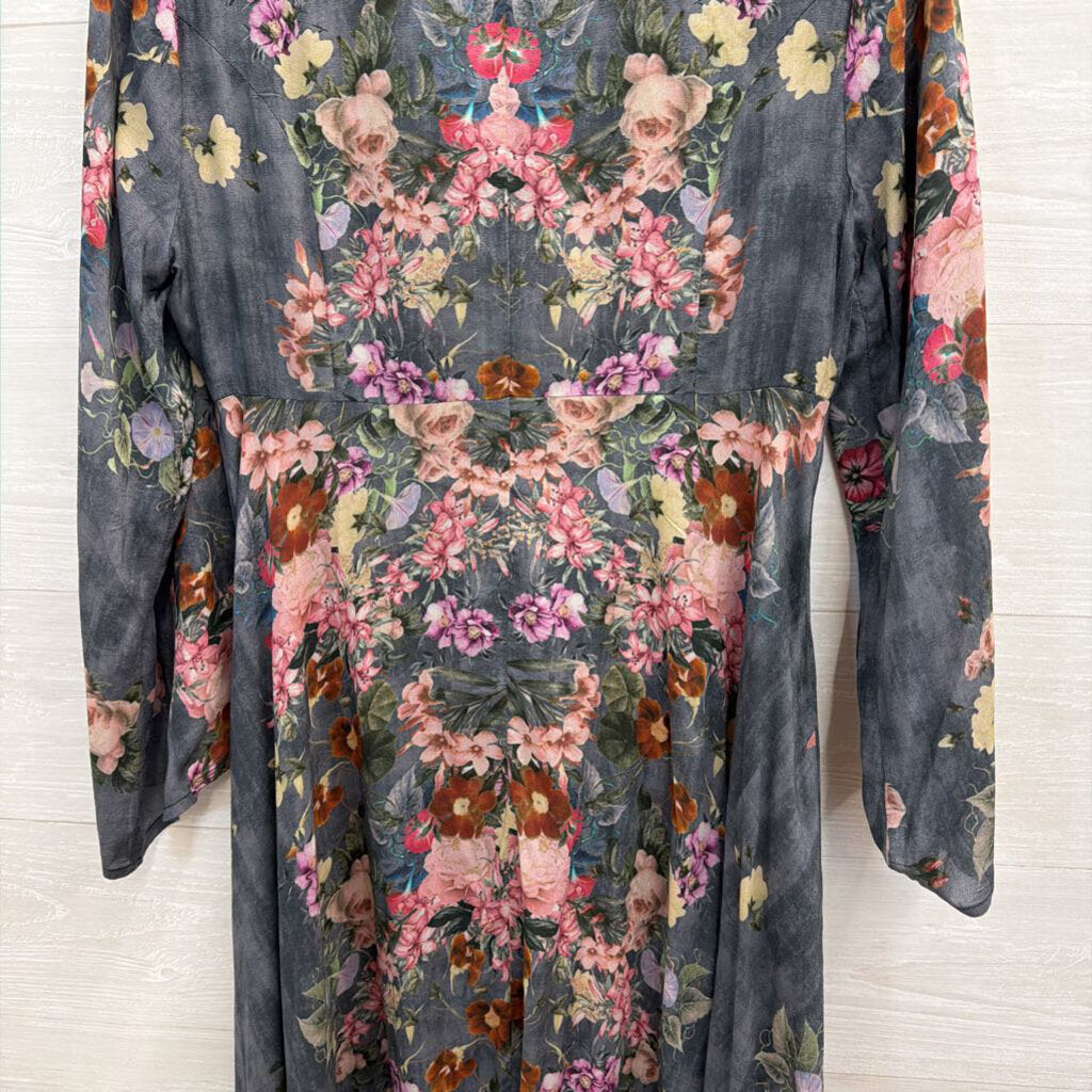 Feathers by Tolani Grey/ Multi Floral Print Long Sleeve Button Front Midi Dress Small
