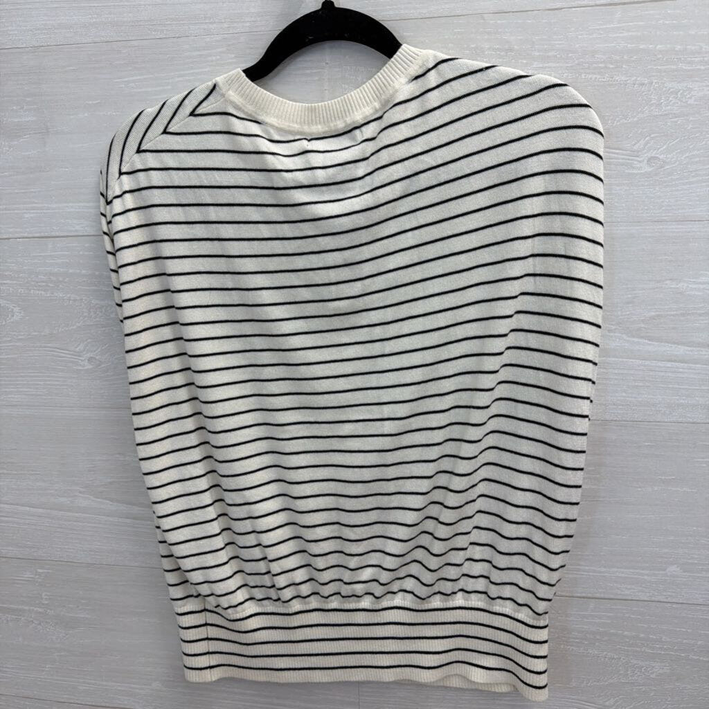 Banana Republic White/ Black Striped Knit Short Sleeve Top Small