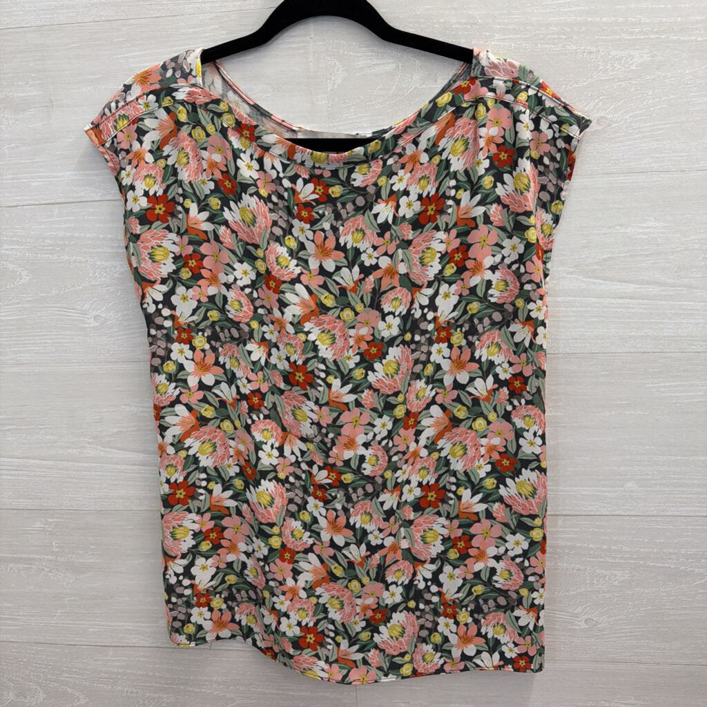 Loft Grey/ Multi Floral Print Short Sleeve Top Small