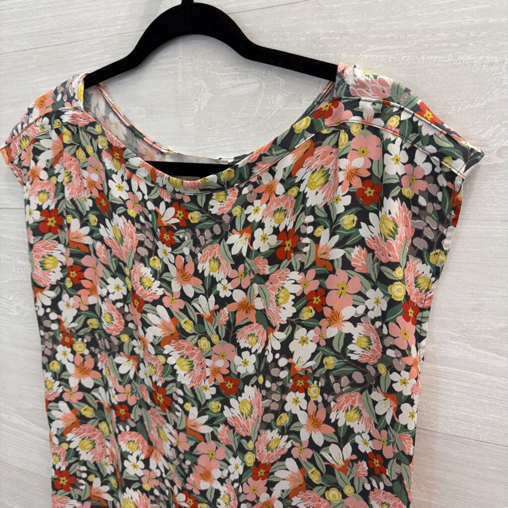 Loft Grey/ Multi Floral Print Short Sleeve Top Small