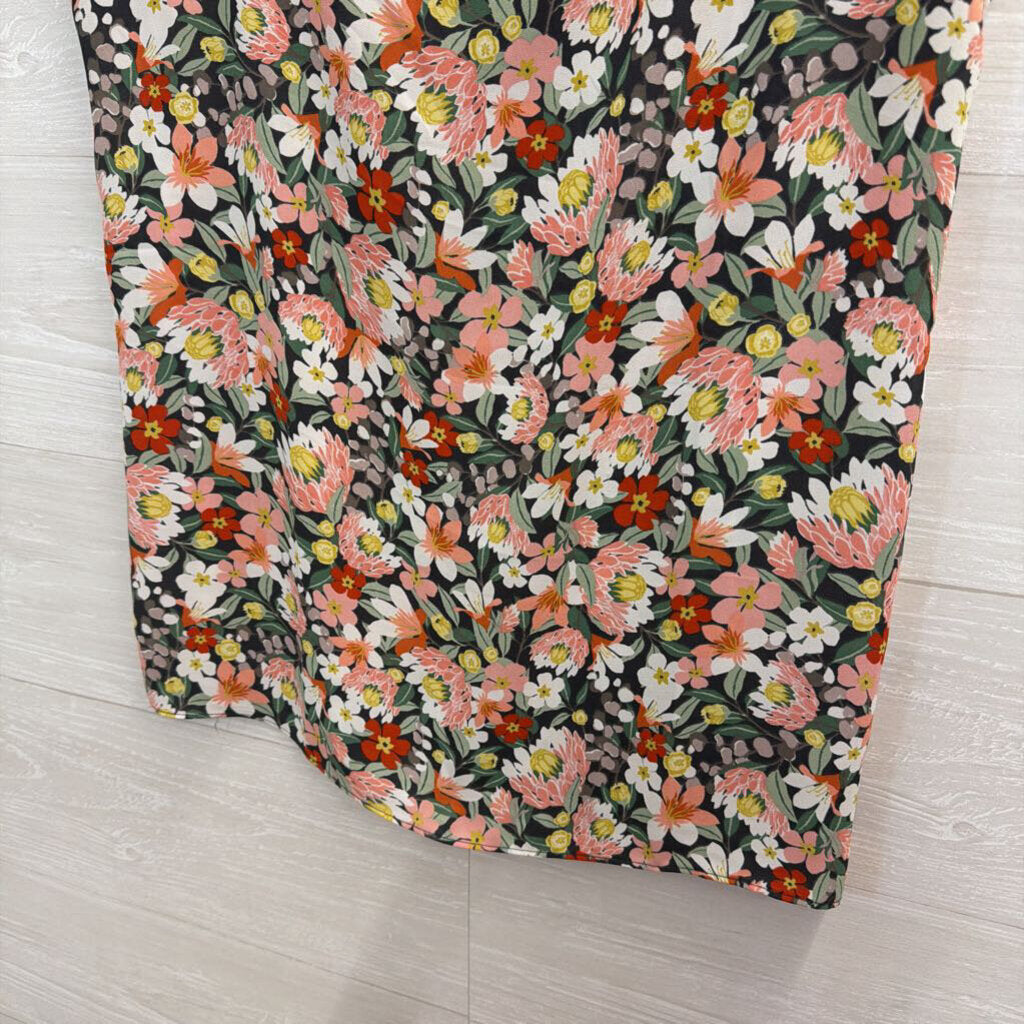 Loft Grey/ Multi Floral Print Short Sleeve Top Small