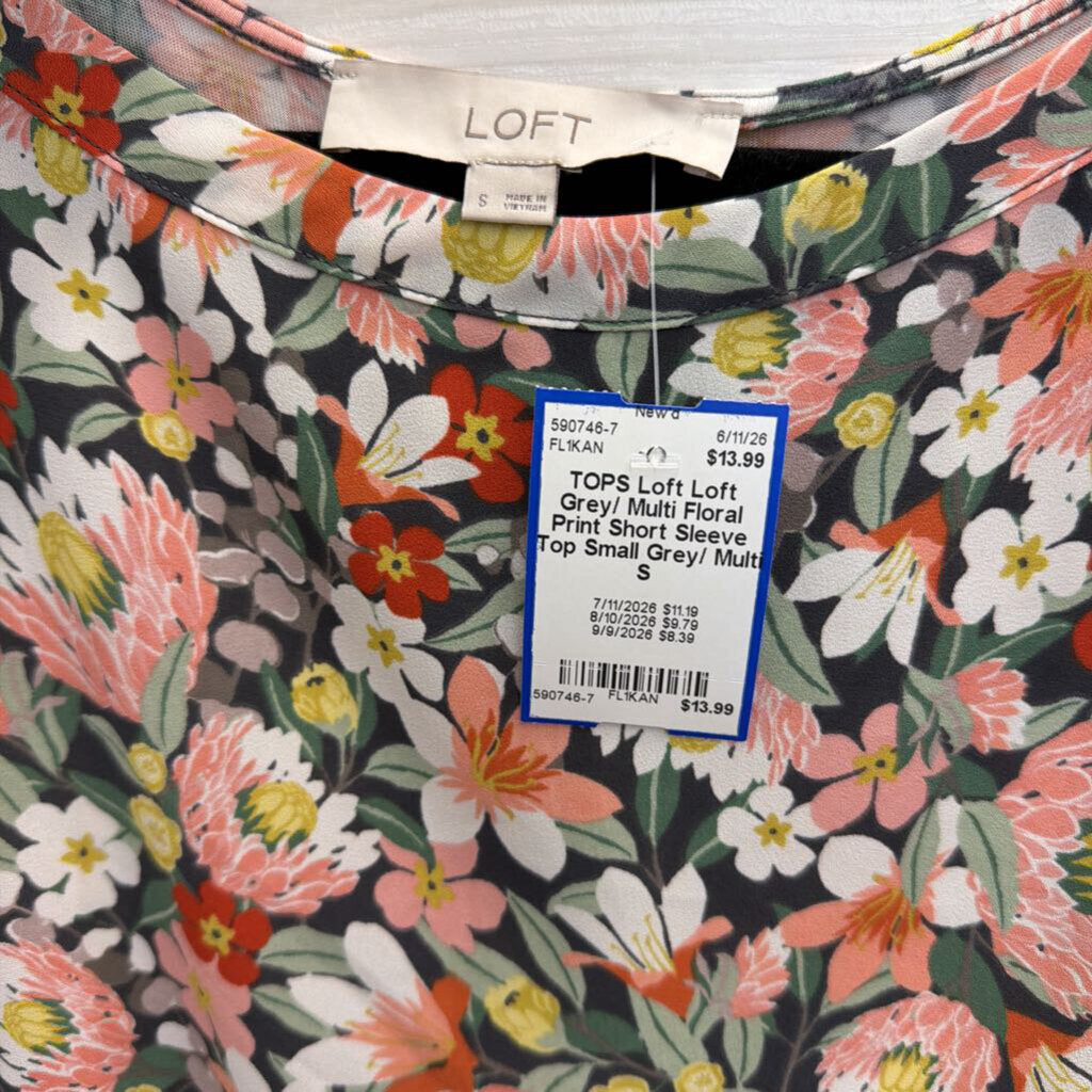 Loft Grey/ Multi Floral Print Short Sleeve Top Small