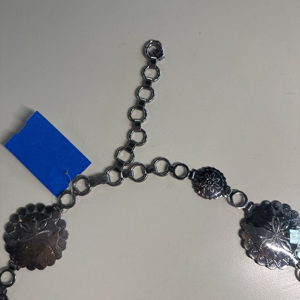 Silver Floral Medallion Chain Belt Small/ Medium