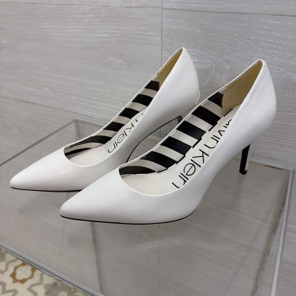 Calvin Klein White Leather Point Toe Pump Heels 6.5