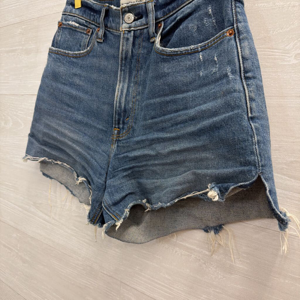 Abercrombie and Fitch Dark Wash The 4" High Rise Mom Shorts 26