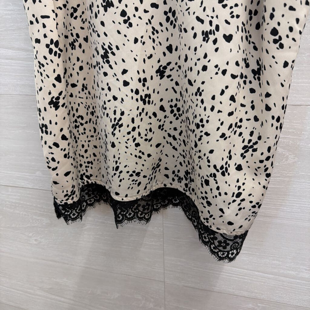 White/ Black Print Silky Tank Top Medium