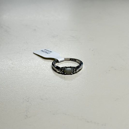 Vintage Sterling Silver Avon Ring
