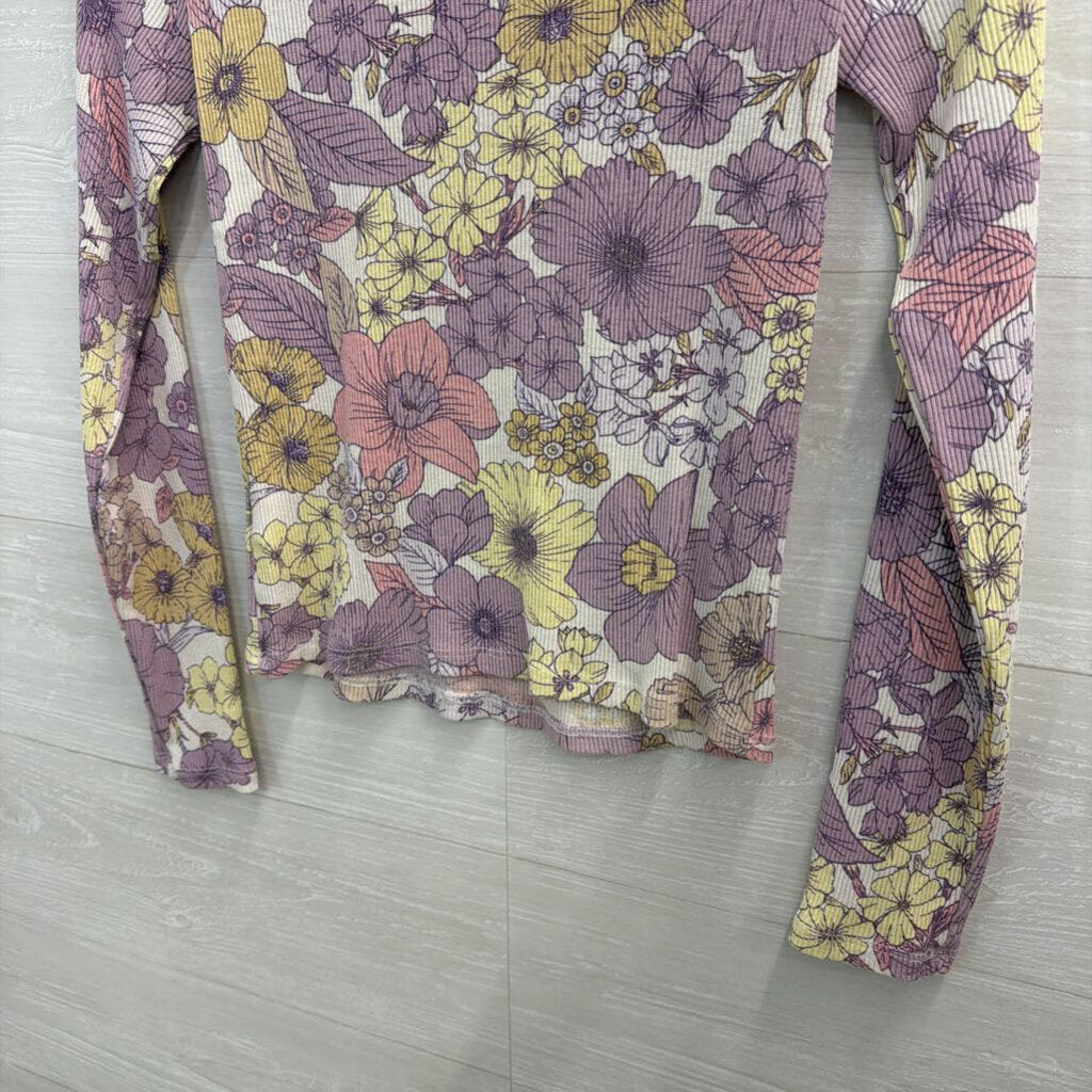 t.la Cream/ Multi Flower Print Long Sleeve Top Small