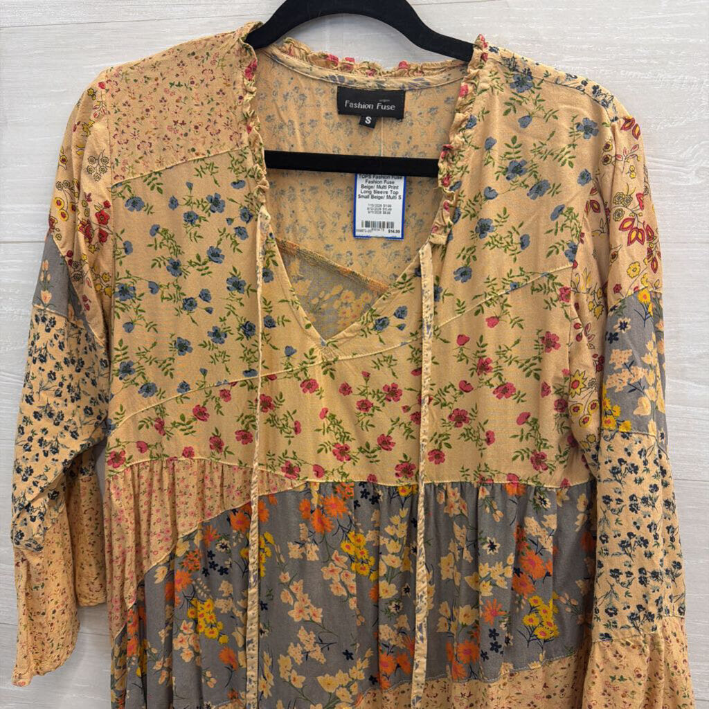 Fashion Fuse Beige/ Multi Print Long Sleeve Top Small