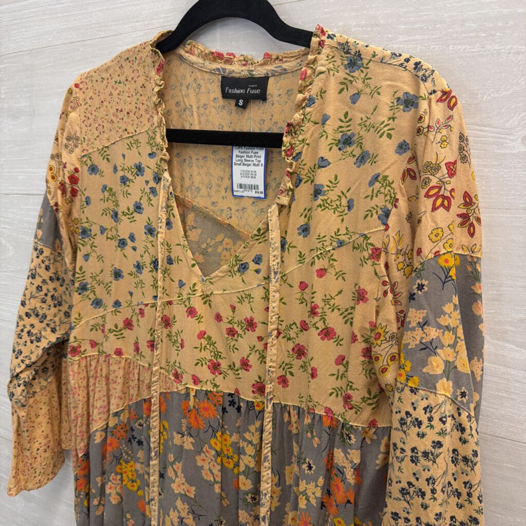 Fashion Fuse Beige/ Multi Print Long Sleeve Top Small