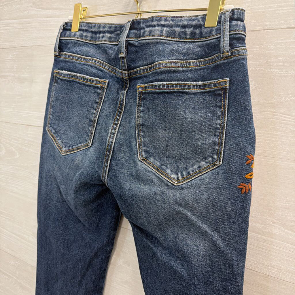 Driftwood Dark Wash Embroidered Detail Jeans 26