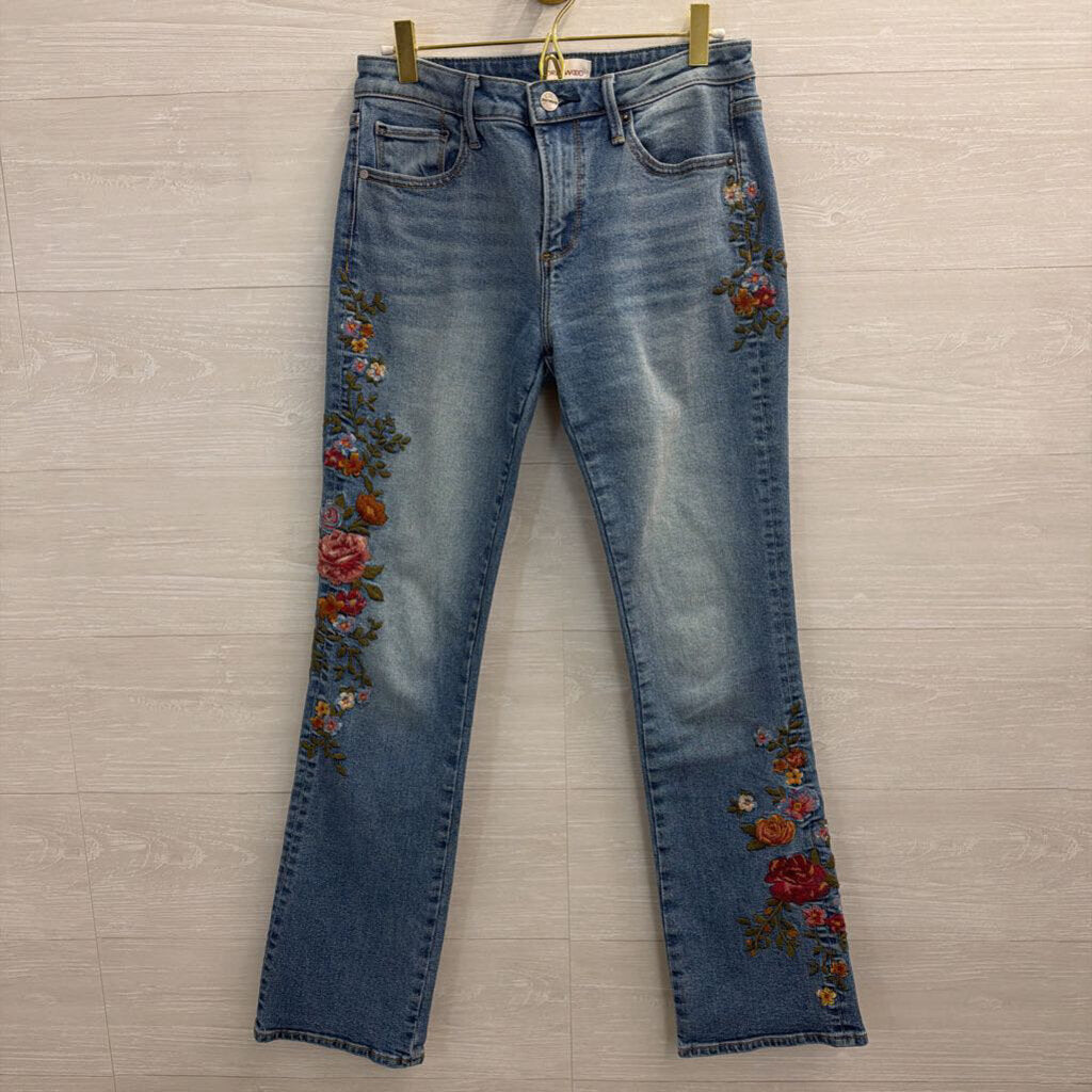 Driftwood Medium Wash Embroidered Detail Jeans 26