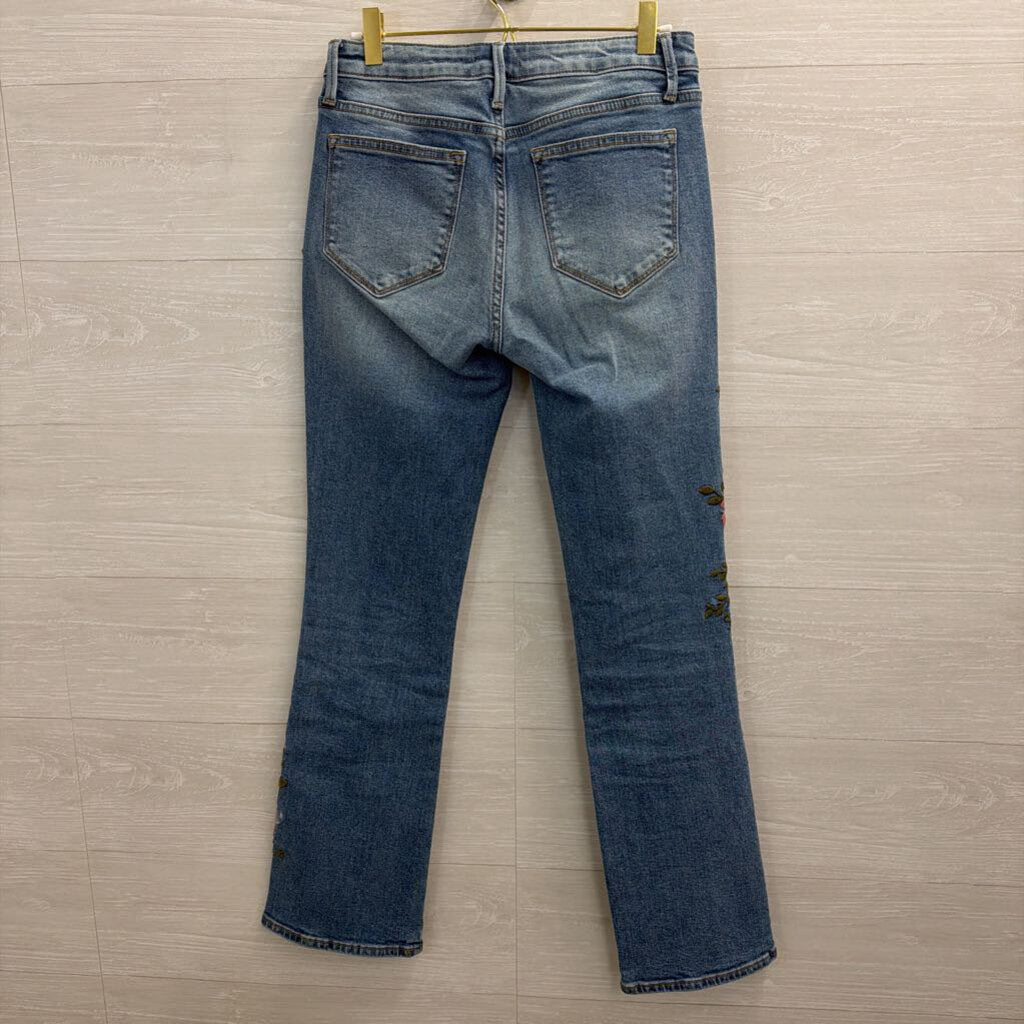 Driftwood Medium Wash Embroidered Detail Jeans 26