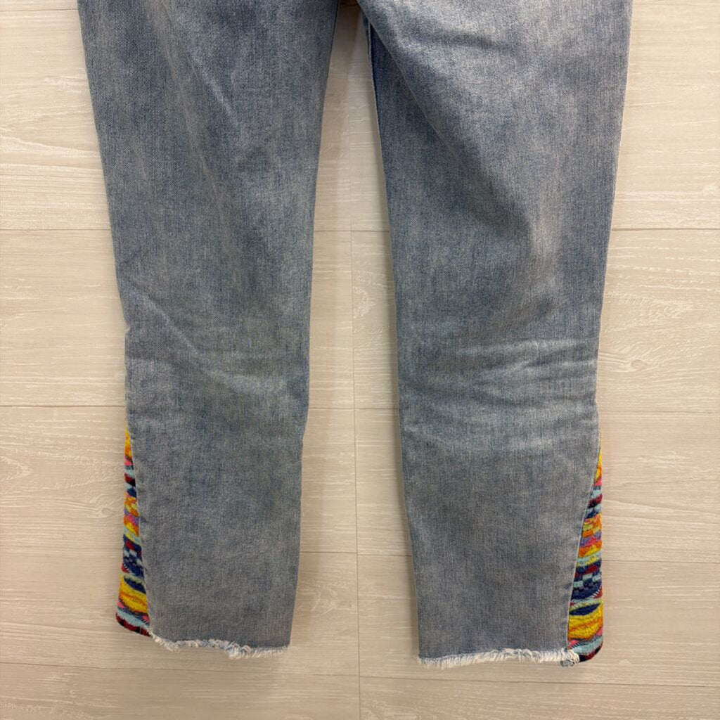 Driftwood Light Wash Embroidered Detail Jeans 26