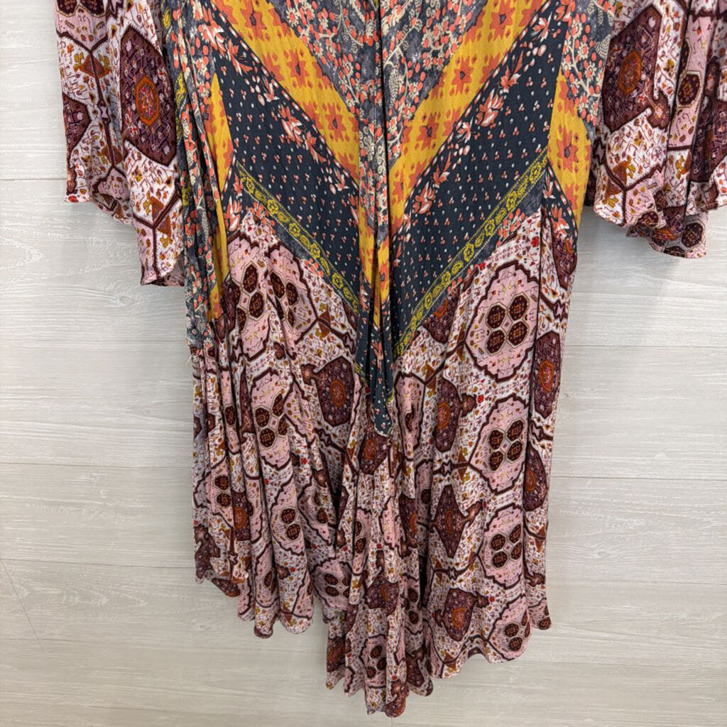 Umgee Grey/ Multi Print Long Bell Sleeve Open Front Duster Small