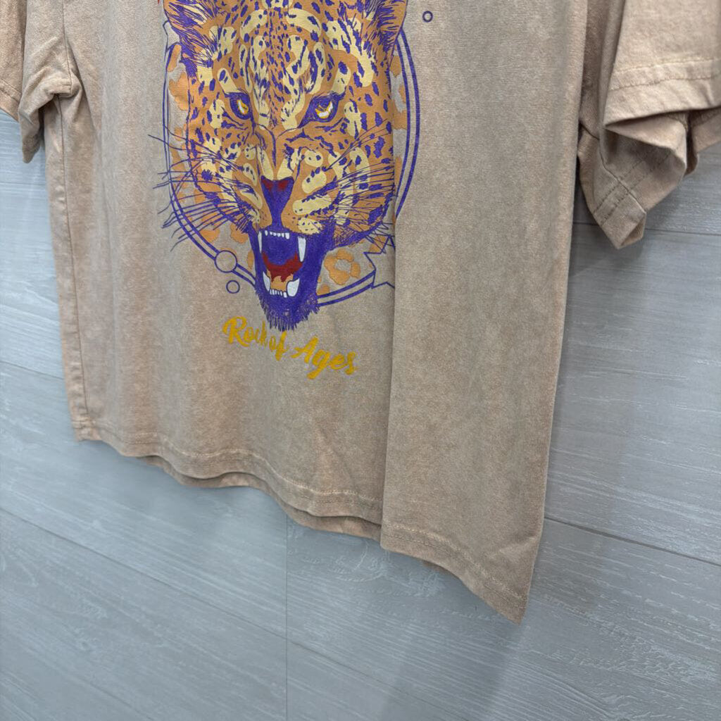 Def Leppard Brown Cropped Short Sleeve Graphic Tee Medium