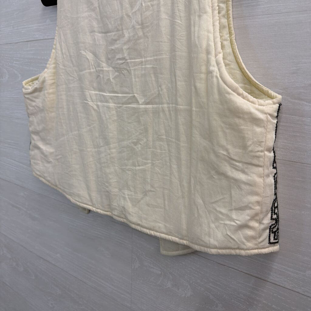 Polagram White/ Black Quilted Embroidered Vest Top Medium