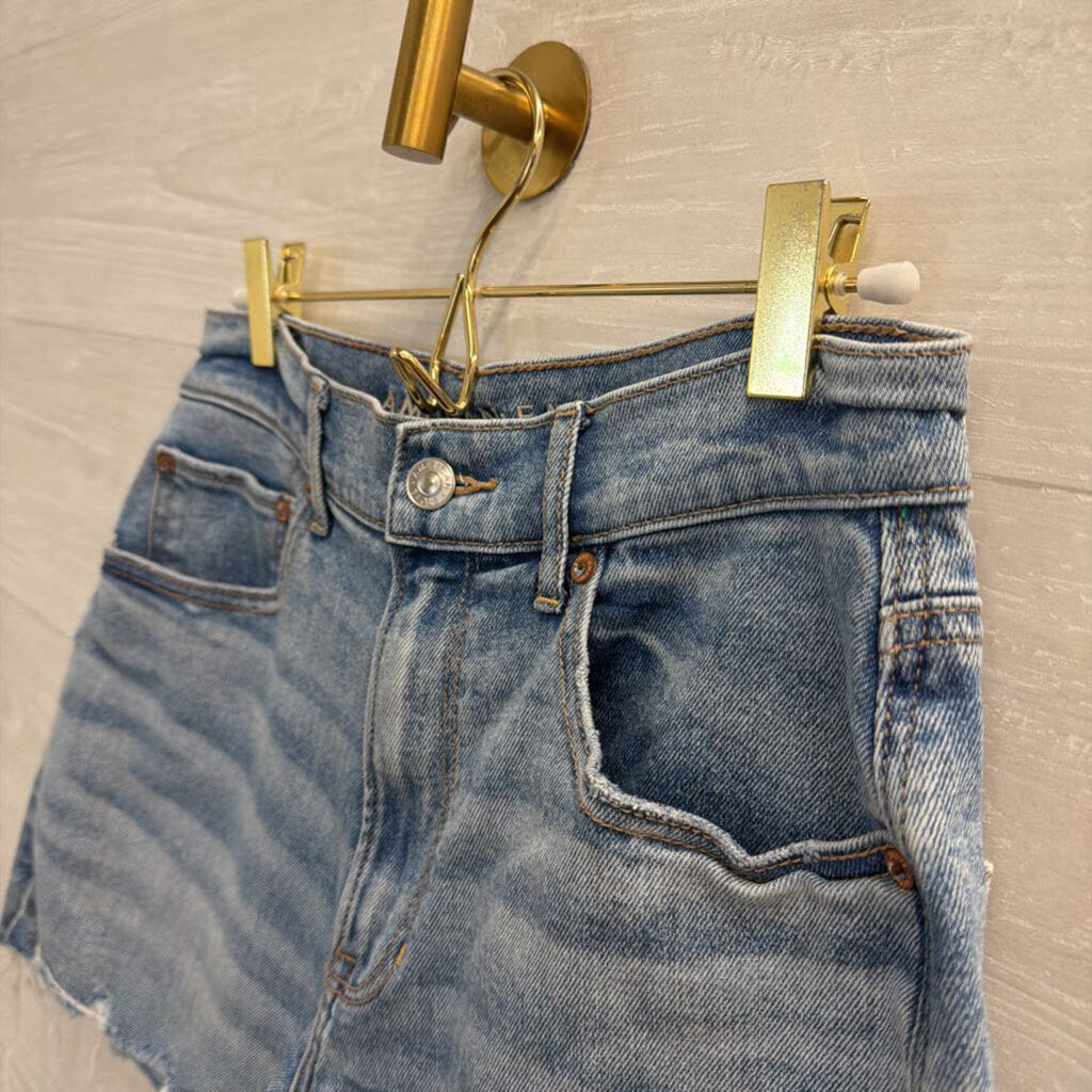 American Eagle Light Wash Cutoff Denim Shorts 6