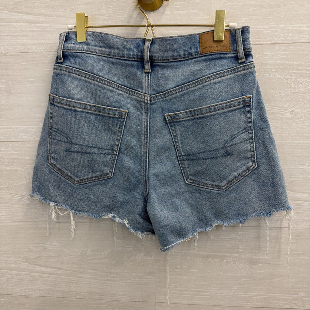 American Eagle Light Wash Cutoff Denim Shorts 6