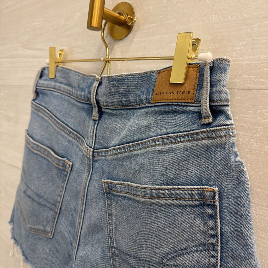 American Eagle Light Wash Cutoff Denim Shorts 6