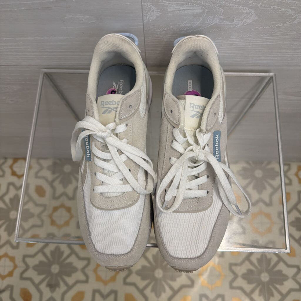 Reebok White/ Grey Classic Legacy AZ Sneakers 8.5