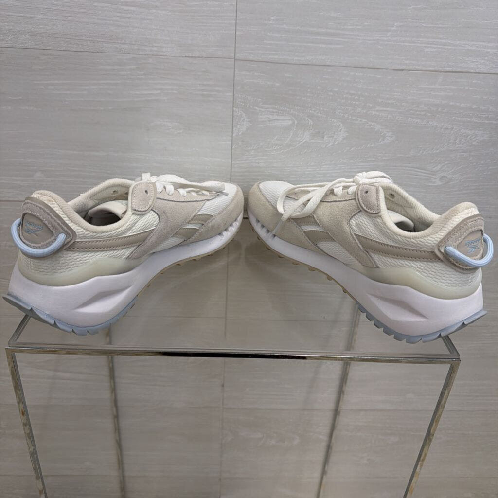 Reebok White/ Grey Classic Legacy AZ Sneakers 8.5