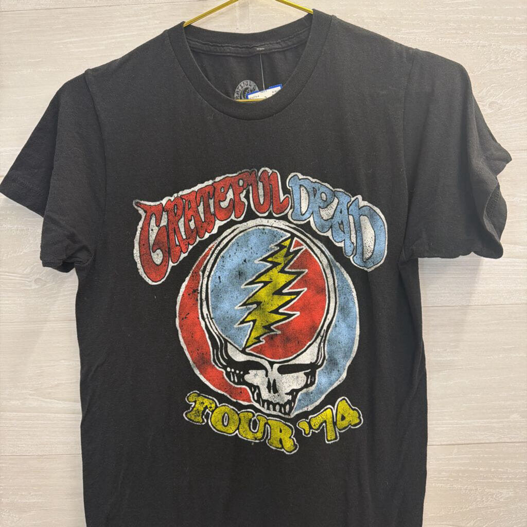 The Grateful Dead Short Sleeve Graphic Tee Medium