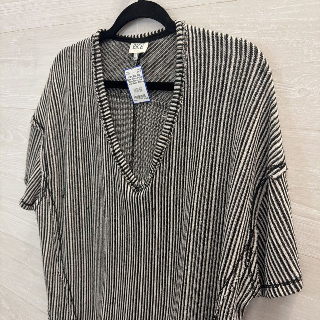 BKE Black/ White Striped Short Sleeve Top Large