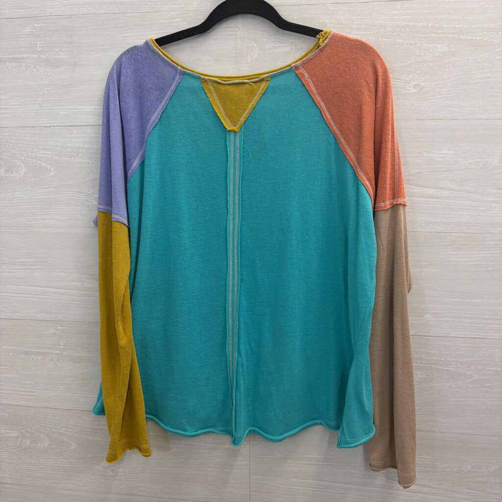 Umgee Blue/ Multi Color Block Long Sleeve Top Large