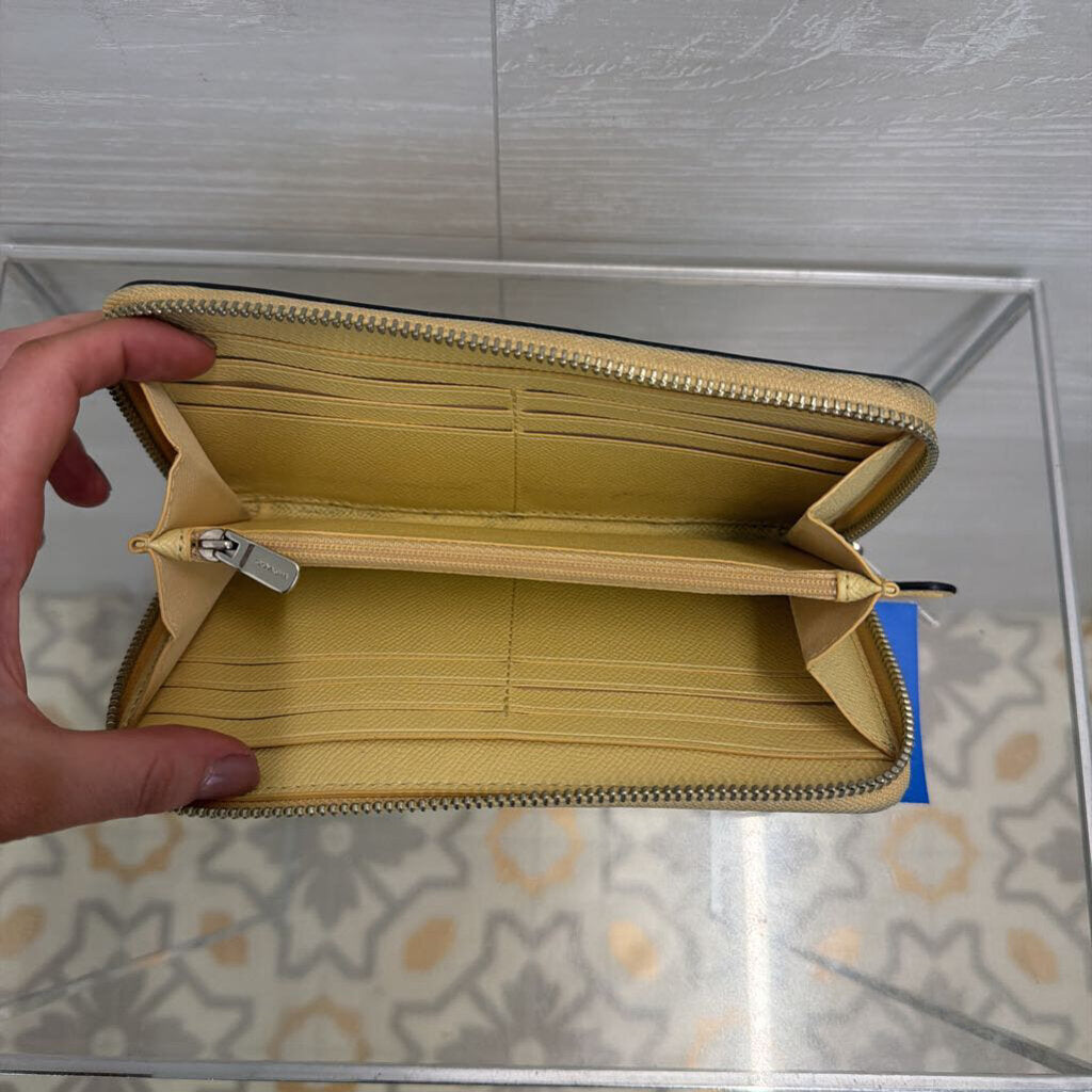 Coach Yellow Leather Accordion Zip Wallet
